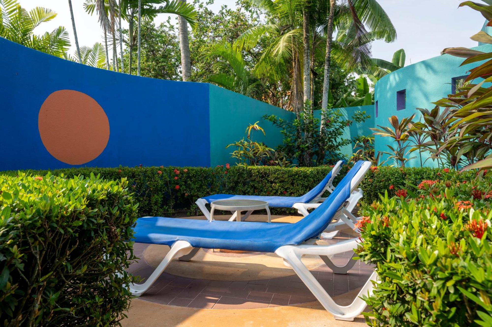 Alma Del Pacifico Hotel & Spa Esterillos Este Exterior photo